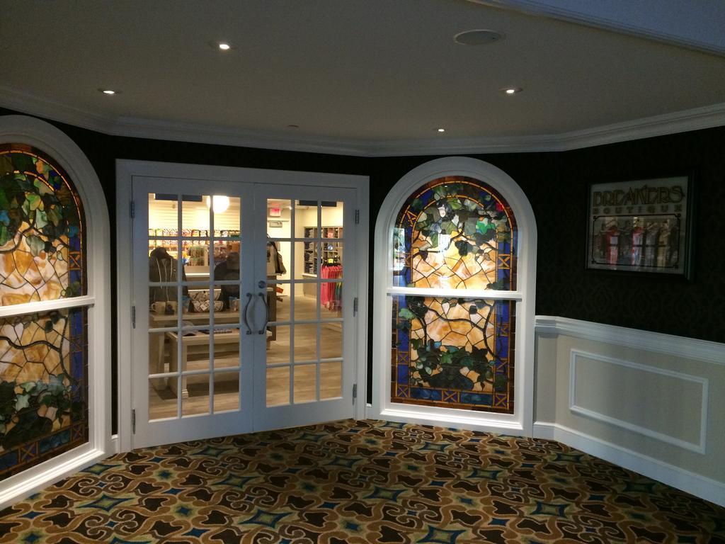 Cedar Point Hotel Breakers Sandusky Buitenkant foto