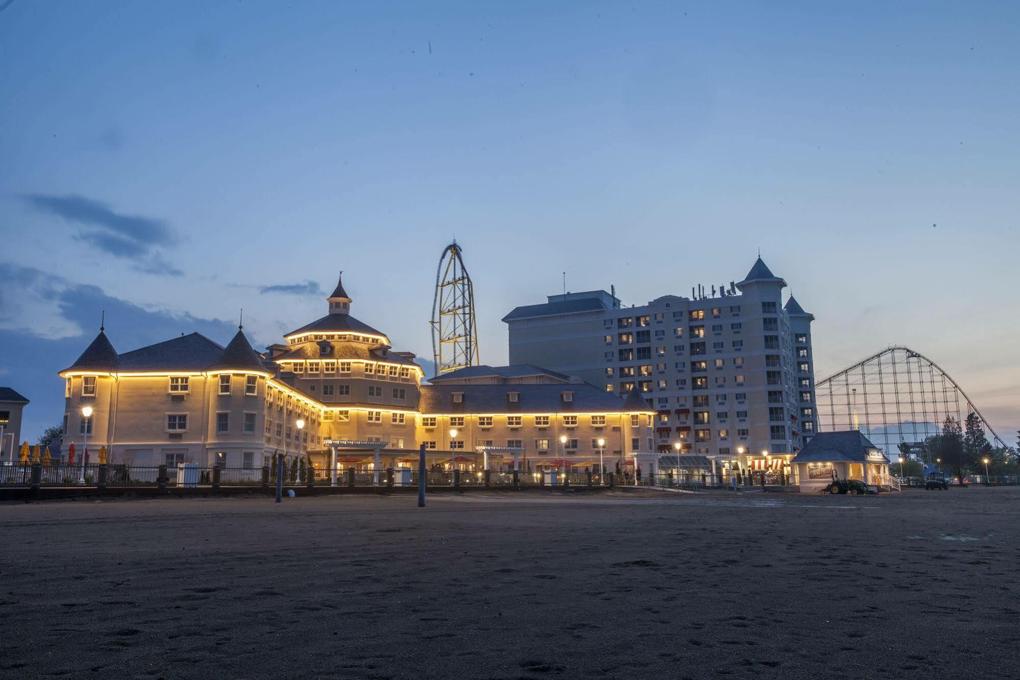 Cedar Point Hotel Breakers Sandusky Buitenkant foto