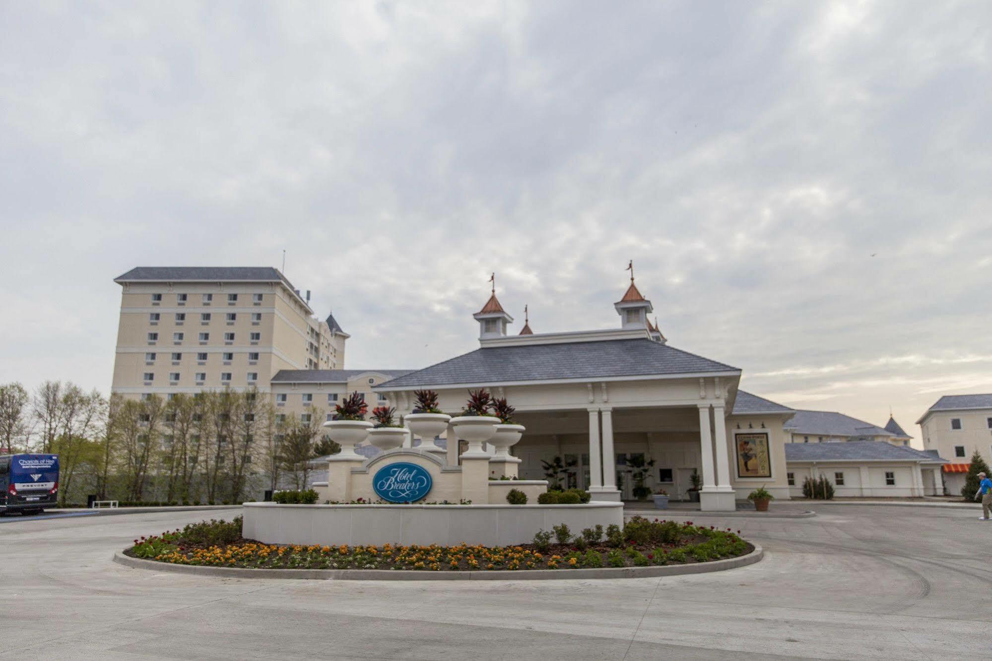 Cedar Point Hotel Breakers Sandusky Buitenkant foto