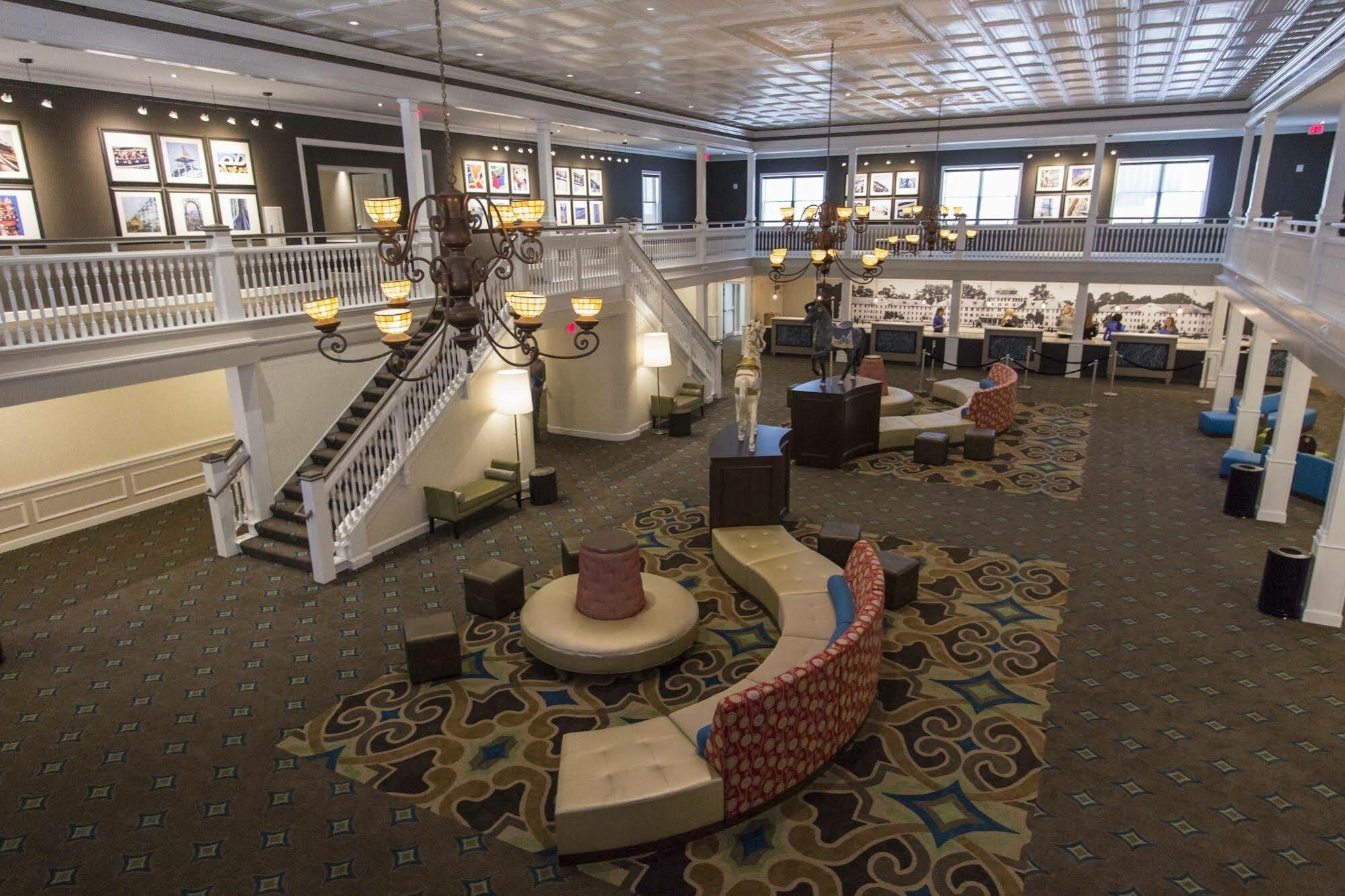 Cedar Point Hotel Breakers Sandusky Buitenkant foto